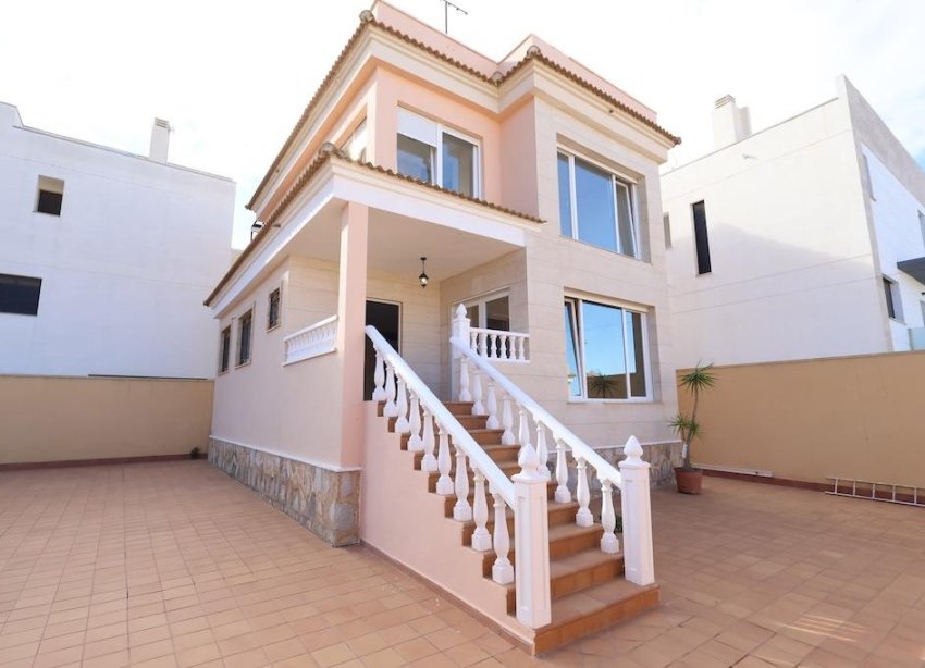 Reventa - Villa - Orihuela Costa - Villamartín-Las Filipinas