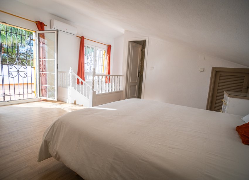 Reventa - Villa - Orihuela Costa - Villamartín