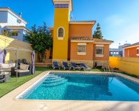 Reventa - Villa - Orihuela Costa - Villamartin