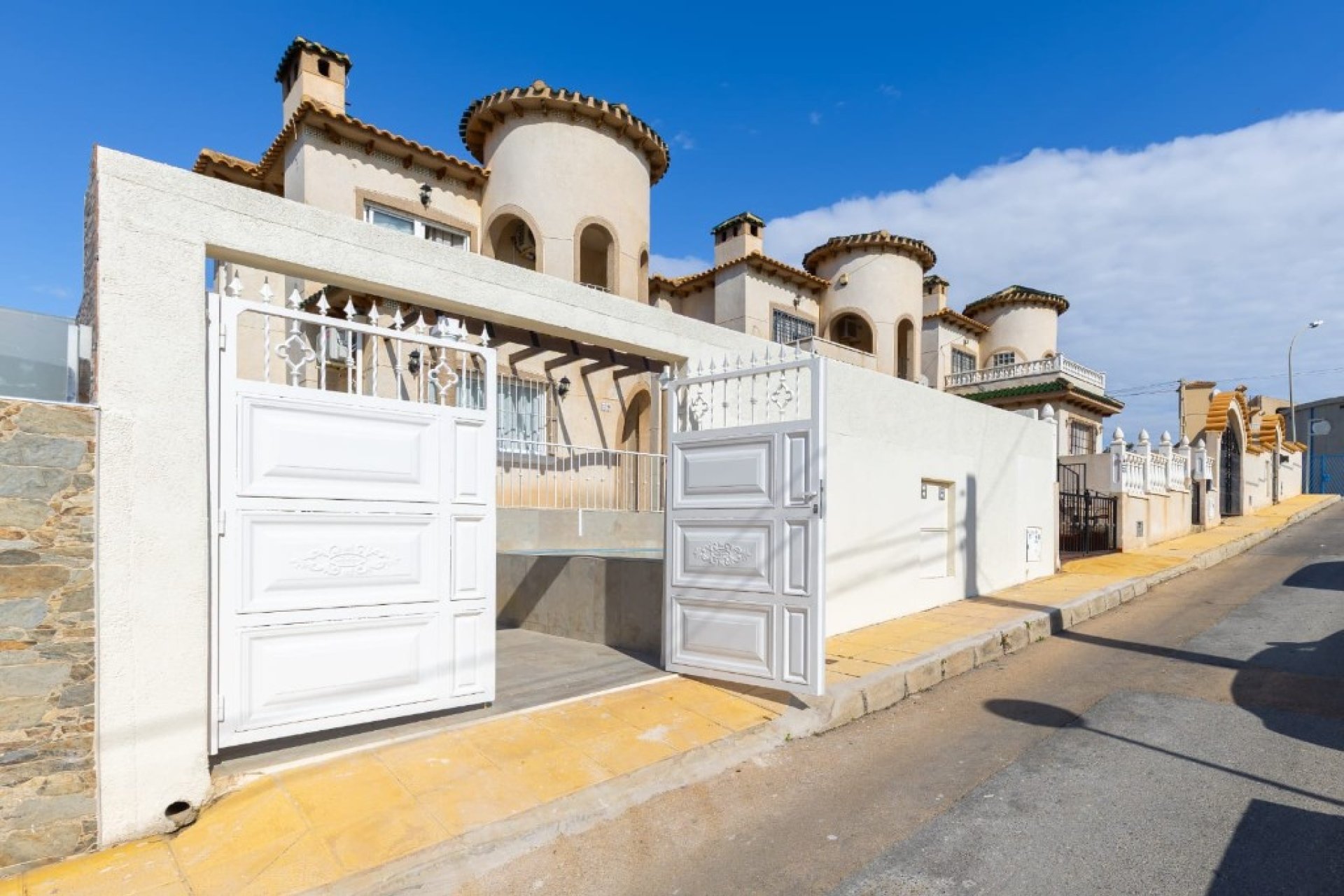 Reventa - Villa - Orihuela Costa - Villamartín
