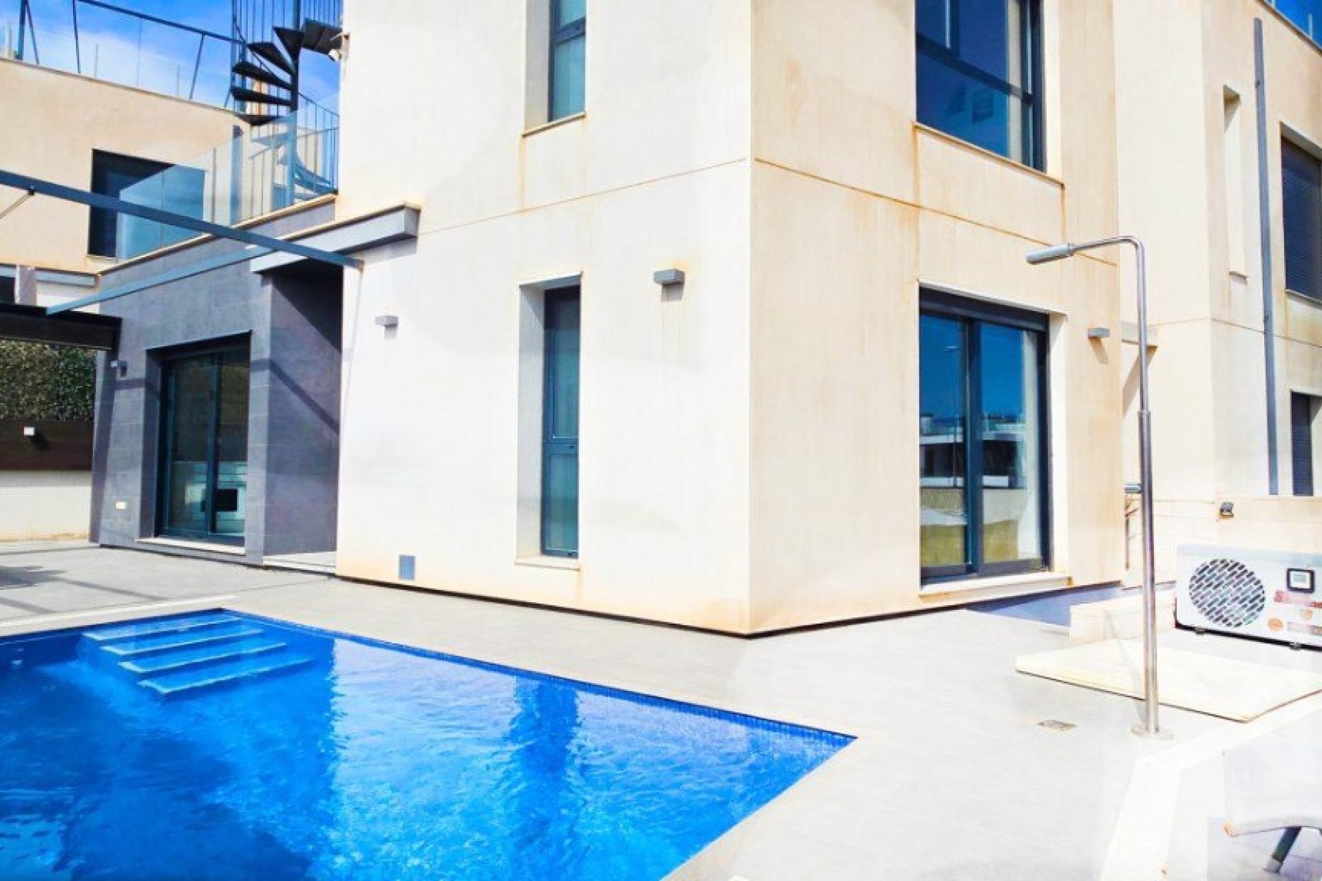 Reventa - Villa - Orihuela Costa - Villamartín