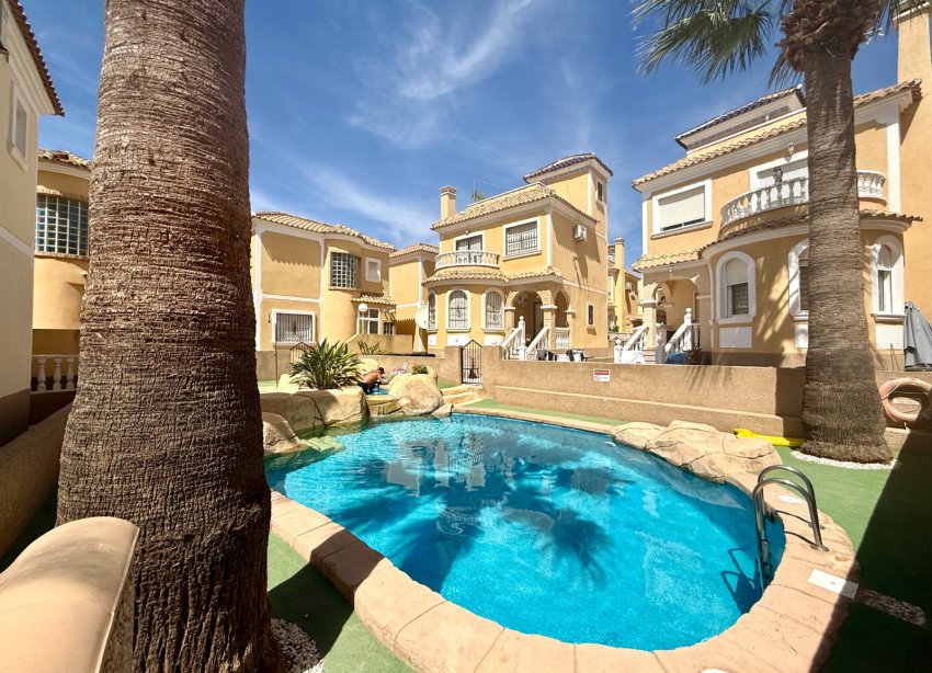 Reventa - Villa - Orihuela Costa - Villamartín