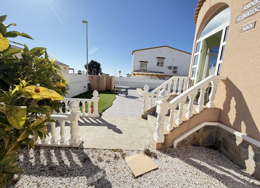 Reventa - Villa - Orihuela Costa - Villamartin