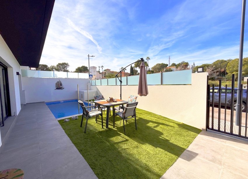 Reventa - Villa - Orihuela Costa - Villamartín