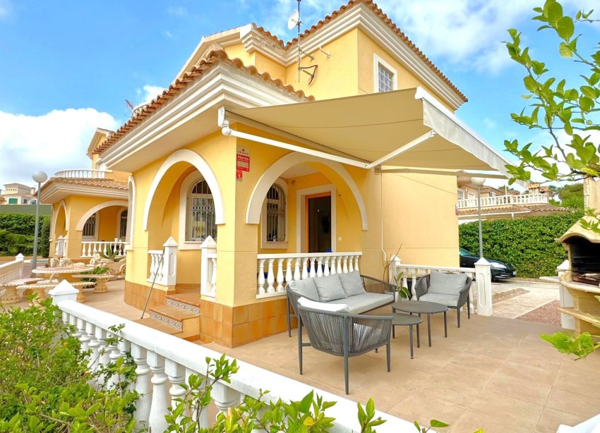 Reventa - Villa - Orihuela Costa - Villamartín