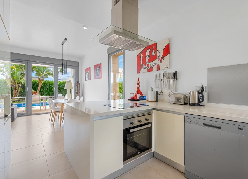 Reventa - Villa - Orihuela Costa - Vistabella Golf