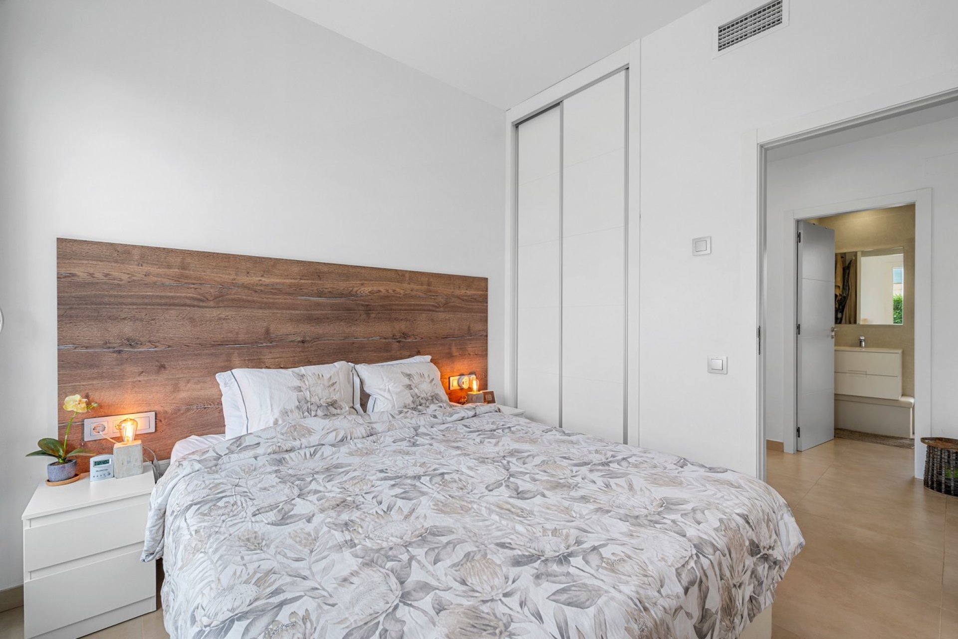 Reventa - Villa - Orihuela Costa - Vistabella Golf