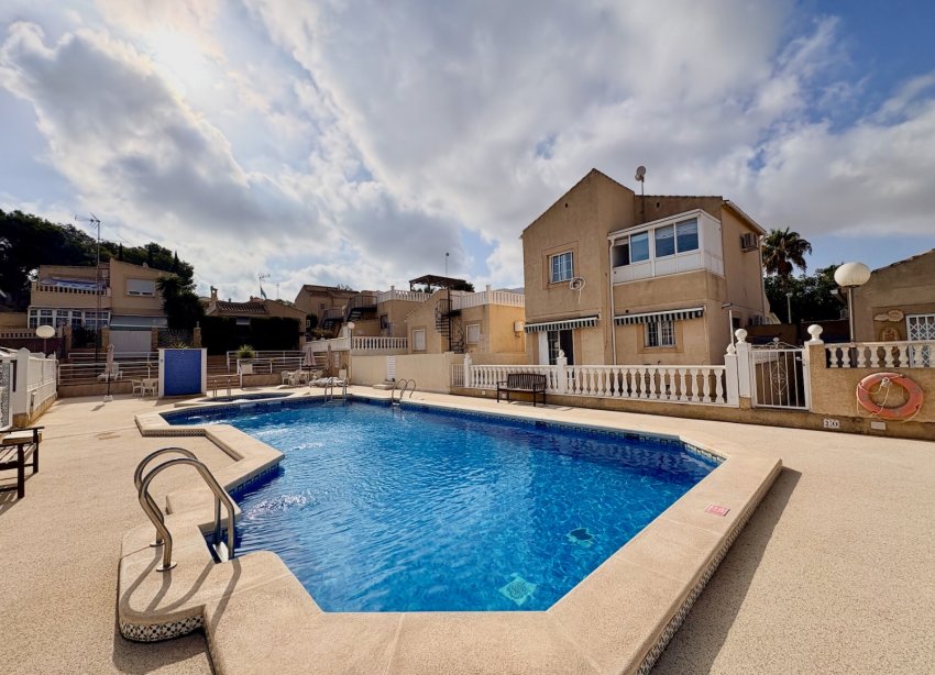 Reventa - Villa - Orihuela - Los Balcones