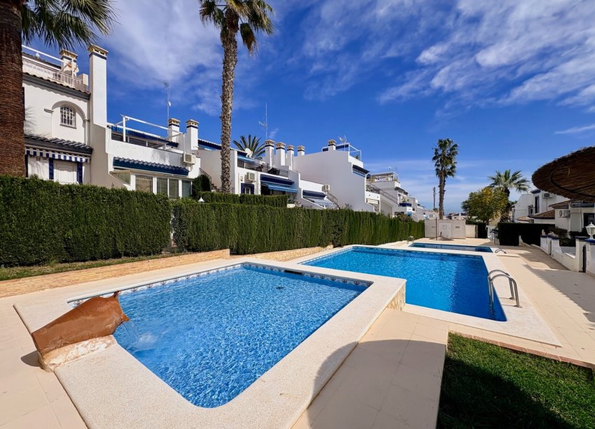 Reventa - Villa - Orihuela - Villamartin