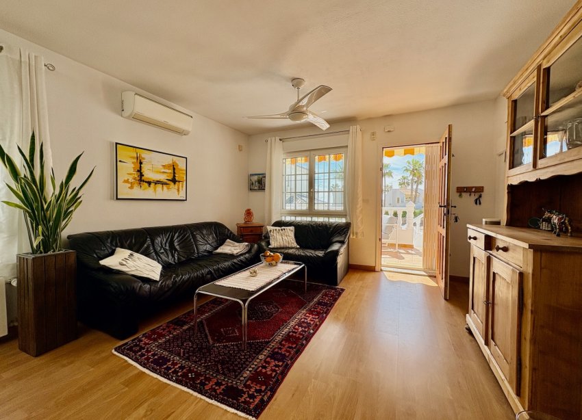 Reventa - Villa - Orihuela - Villamartin