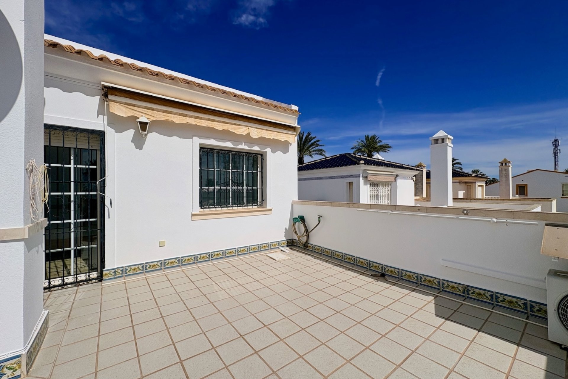Reventa - Villa - Orihuela - Villamartin