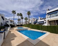 Reventa - Villa - Orihuela - Villamartin