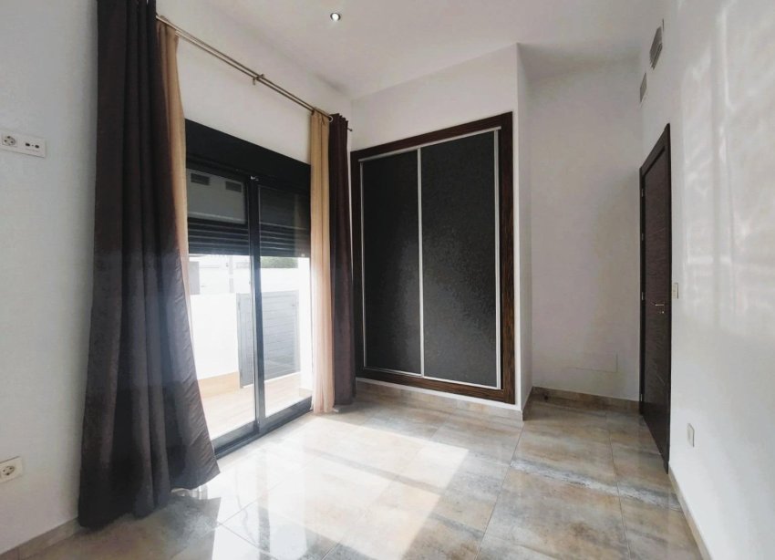 Reventa - Villa - Pilar de la Horadada - Torre De La Horadada