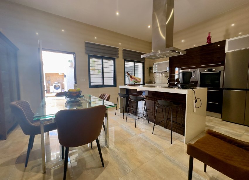 Reventa - Villa - Pilar de la Horadada - Torre de la Horadada