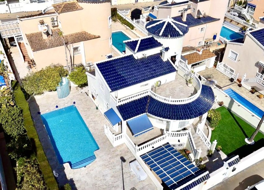 Reventa - Villa - Pinar de Campoverde