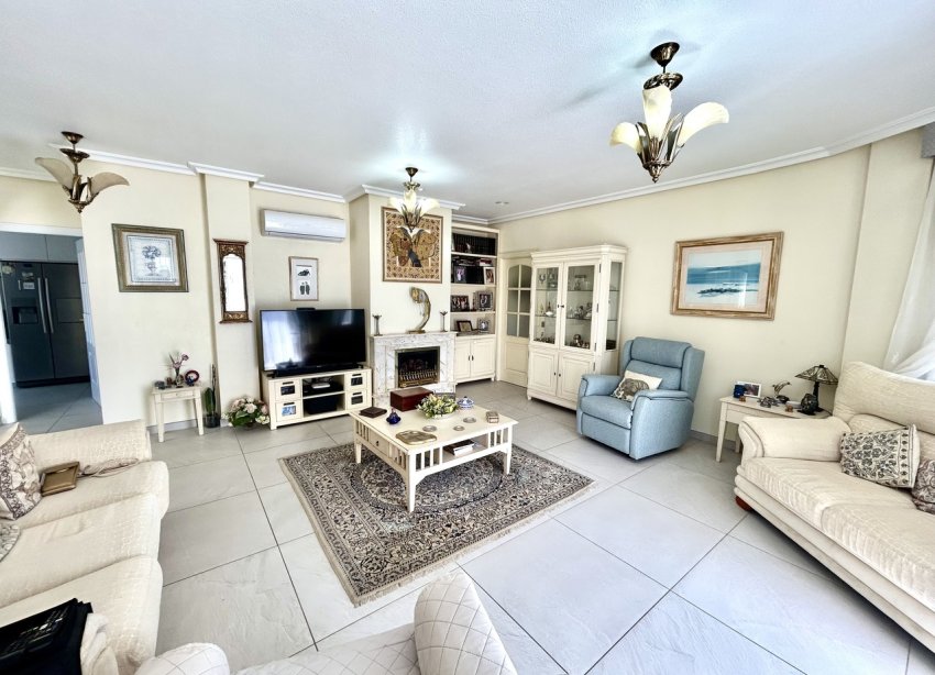 Reventa - Villa - Pinar de Campoverde