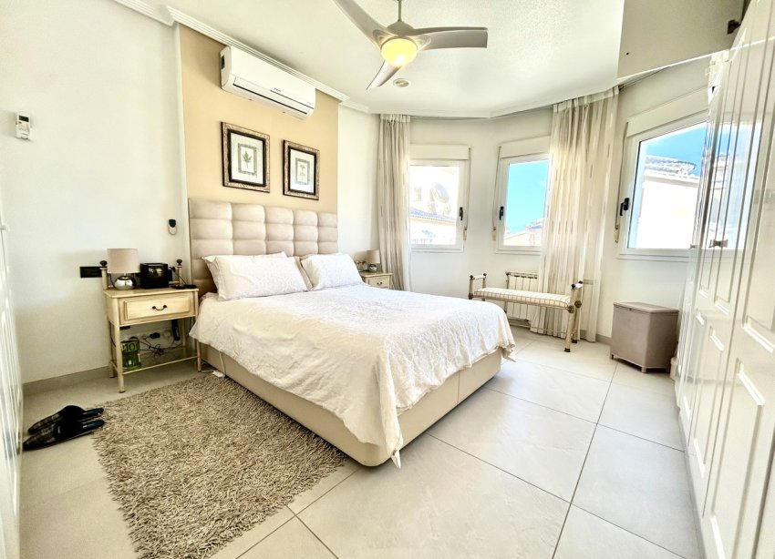 Reventa - Villa - Pinar de Campoverde