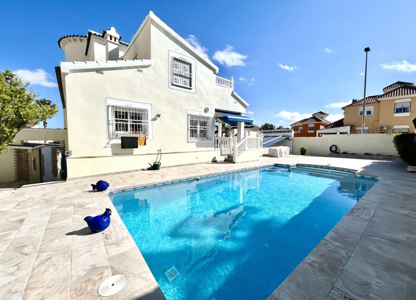 Reventa - Villa - Pinar de Campoverde