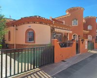 Reventa - Villa - Playa Flamenca - Villas San Luis