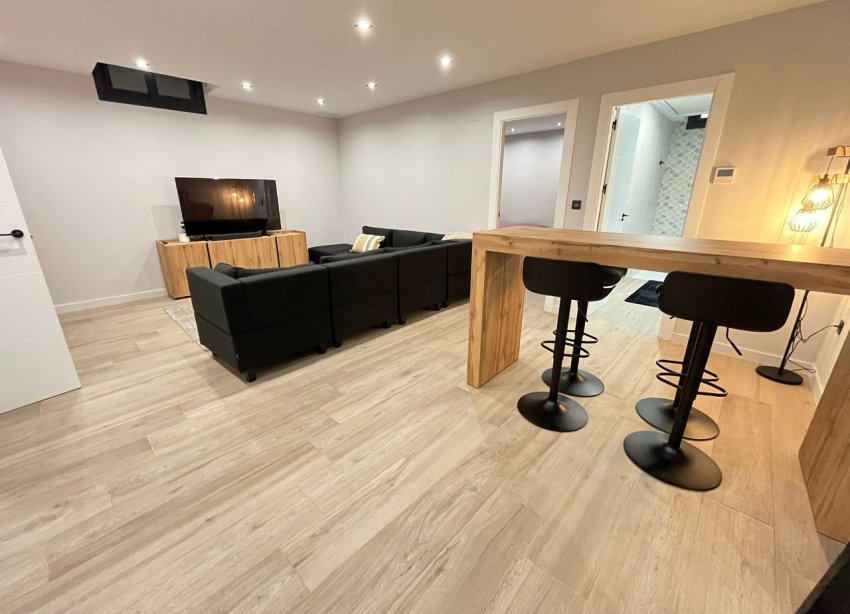 Reventa - Villa - Punta Prima