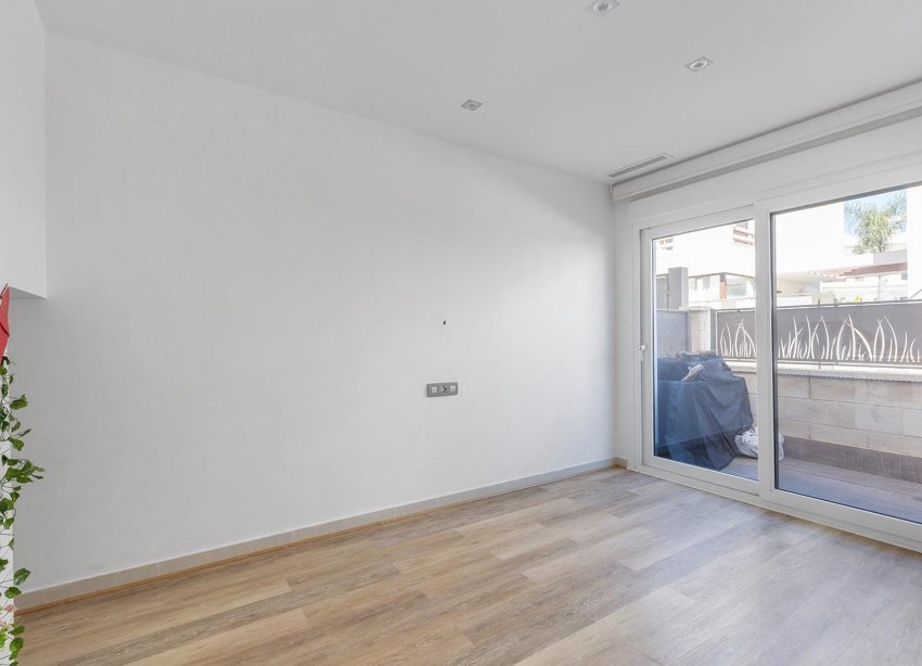 Reventa - Villa - Rojales - Pueblo bravo