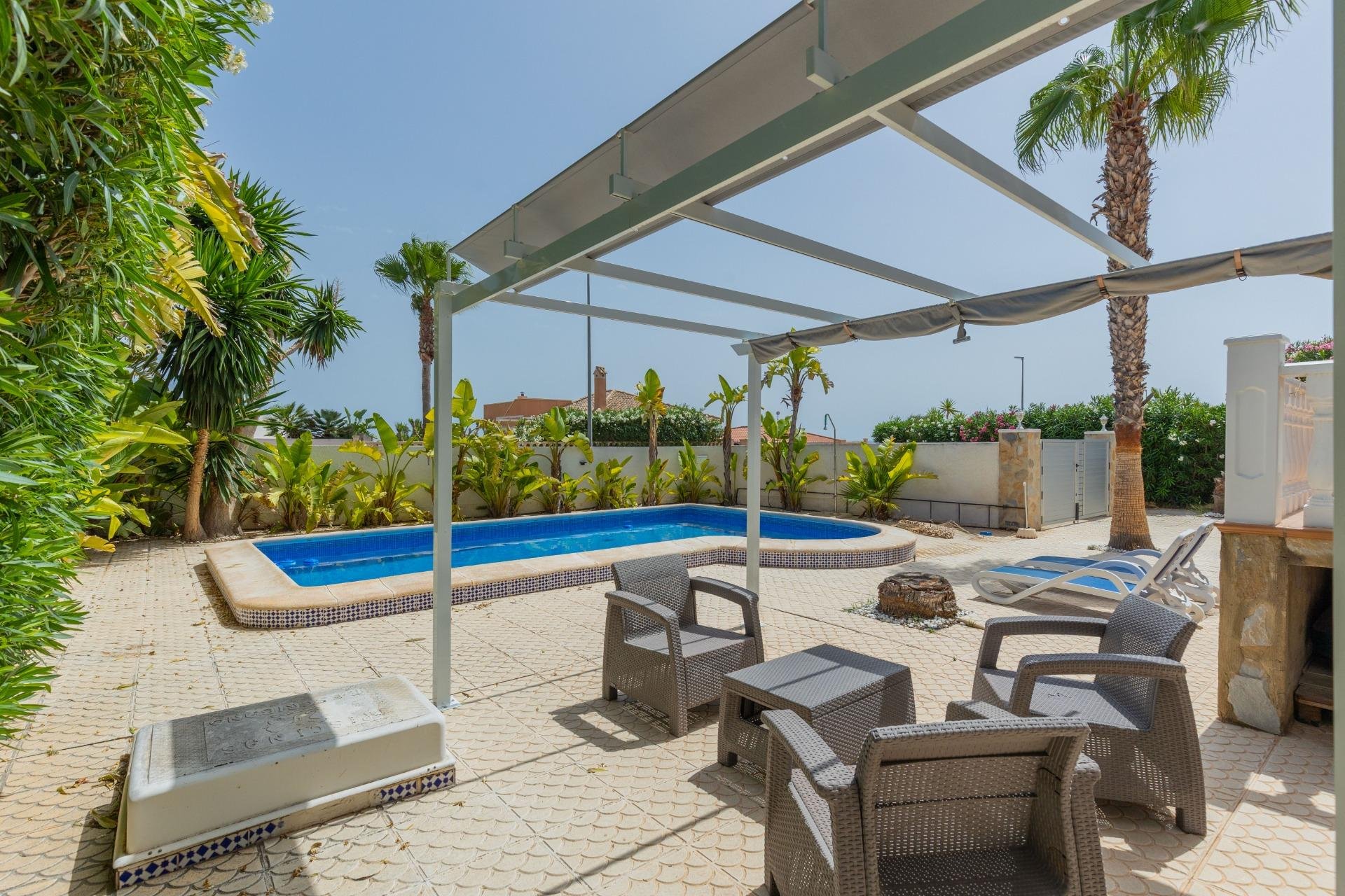 Reventa - Villa - San Fulgencio - URB. LA MARINA