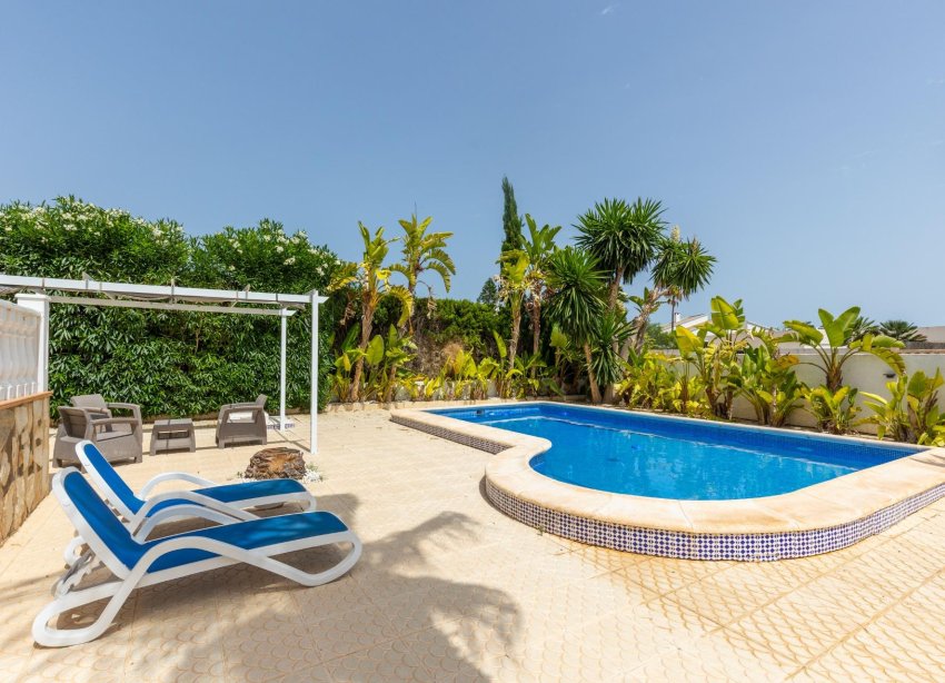 Reventa - Villa - San Fulgencio - URB. LA MARINA