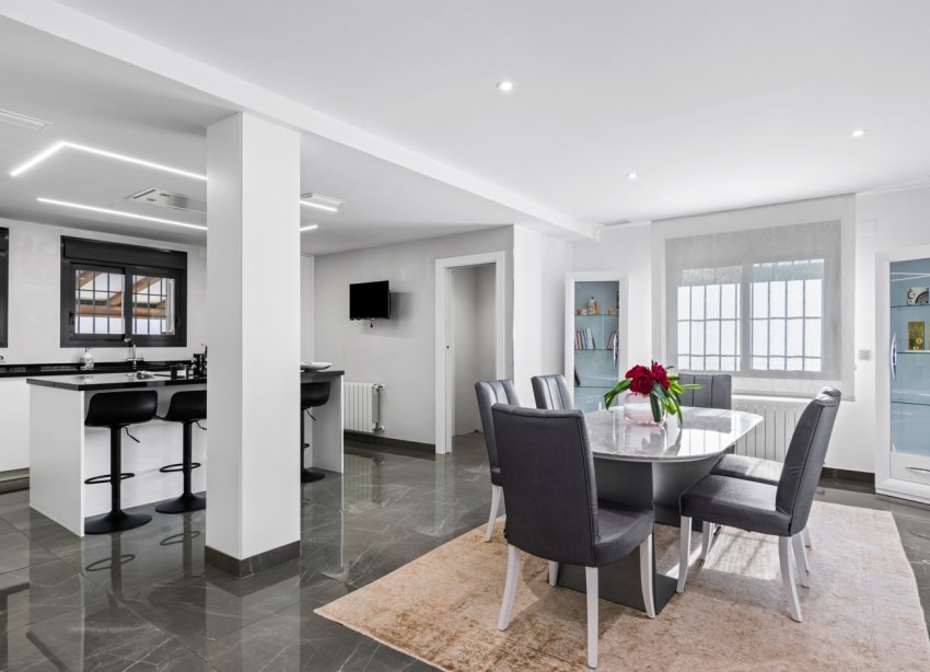 Reventa - Villa - San Juan Alicante - Frank Espinós