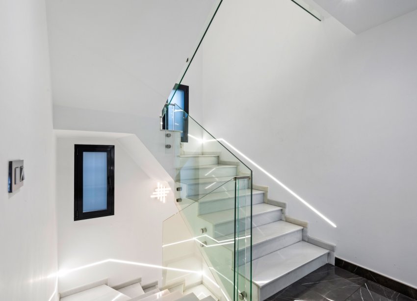 Reventa - Villa - San Juan Alicante - Frank Espinós