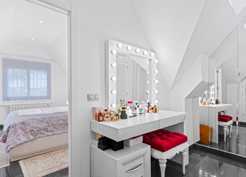 Reventa - Villa - San Juan Alicante - Frank Espinós