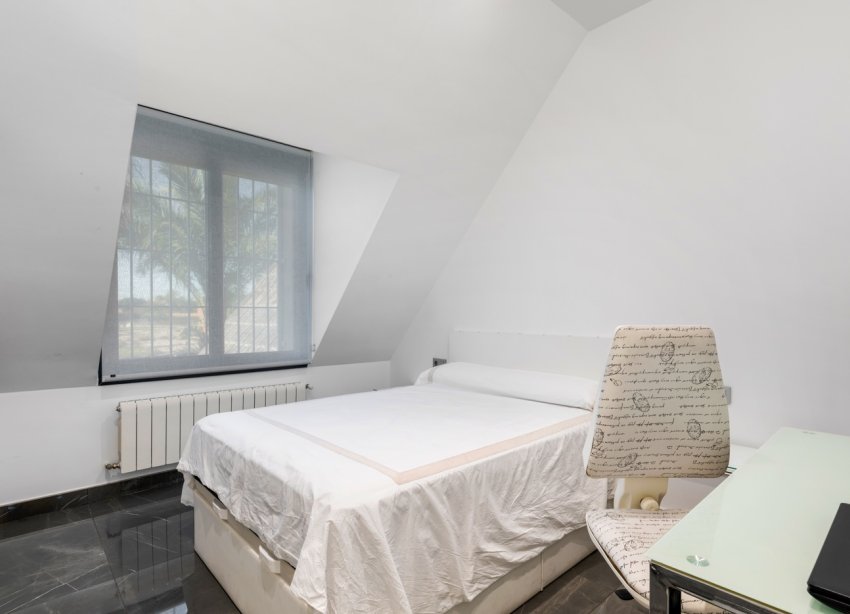 Reventa - Villa - San Juan Alicante - Frank Espinós