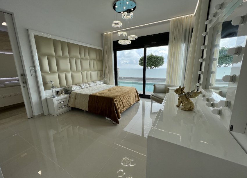 Reventa - Villa - San Miguel de Salinas - Costa Blanca