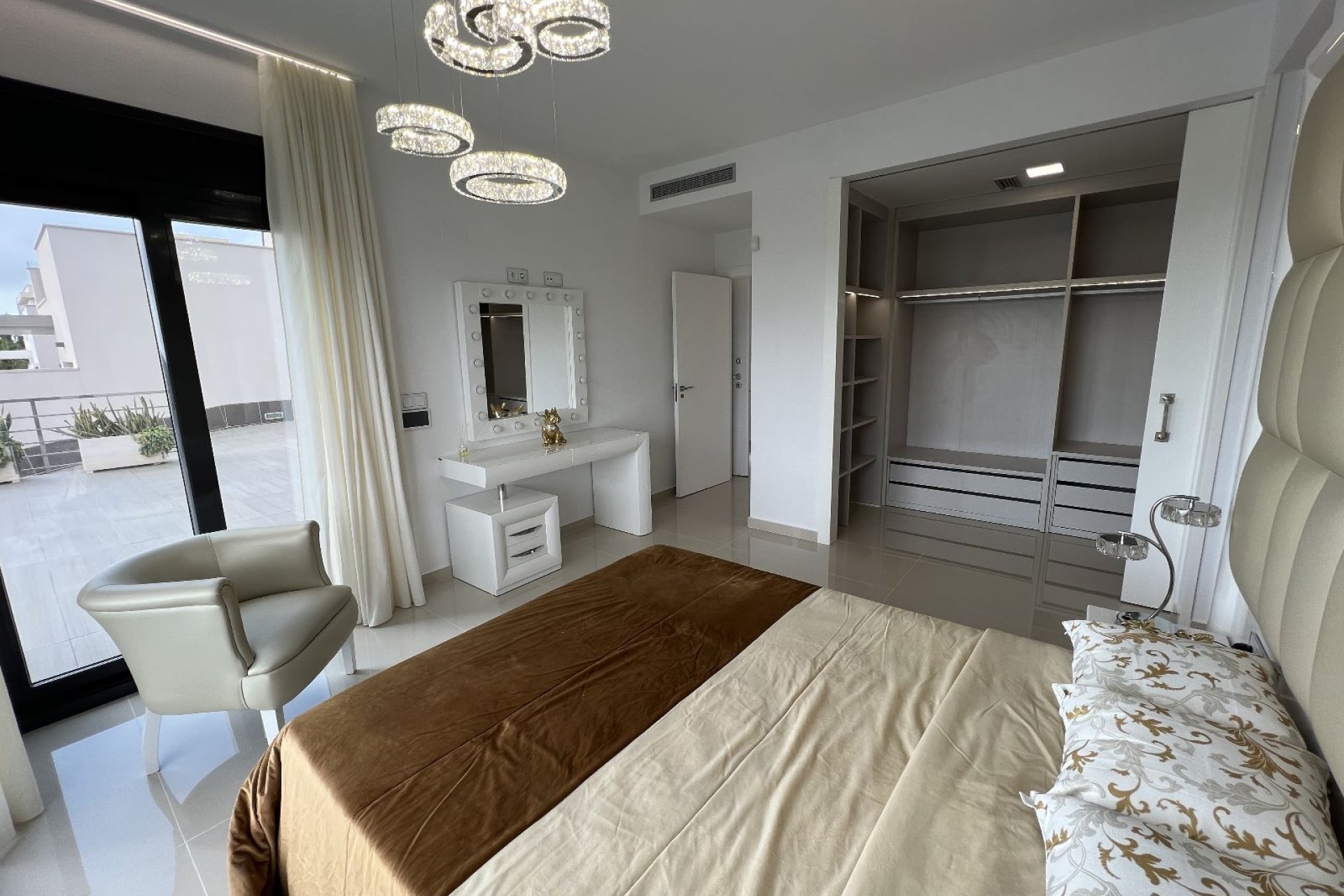 Reventa - Villa - San Miguel de Salinas - Costa Blanca