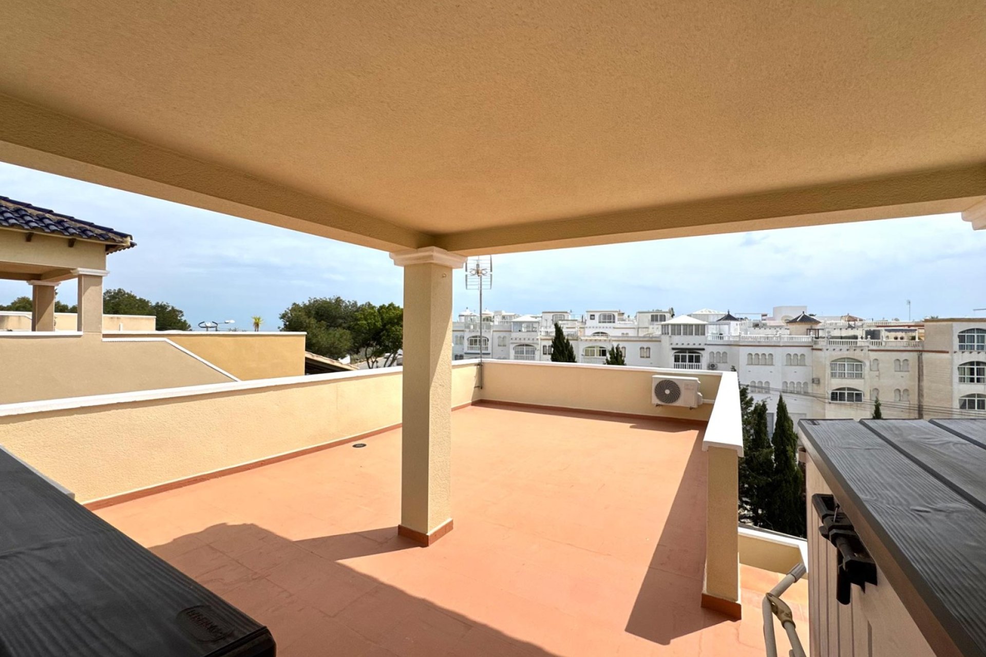 Reventa - Villa - San Miguel de Salinas - El Galán