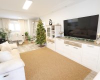 Reventa - Villa - San Miguel de Salinas - Las filipinas