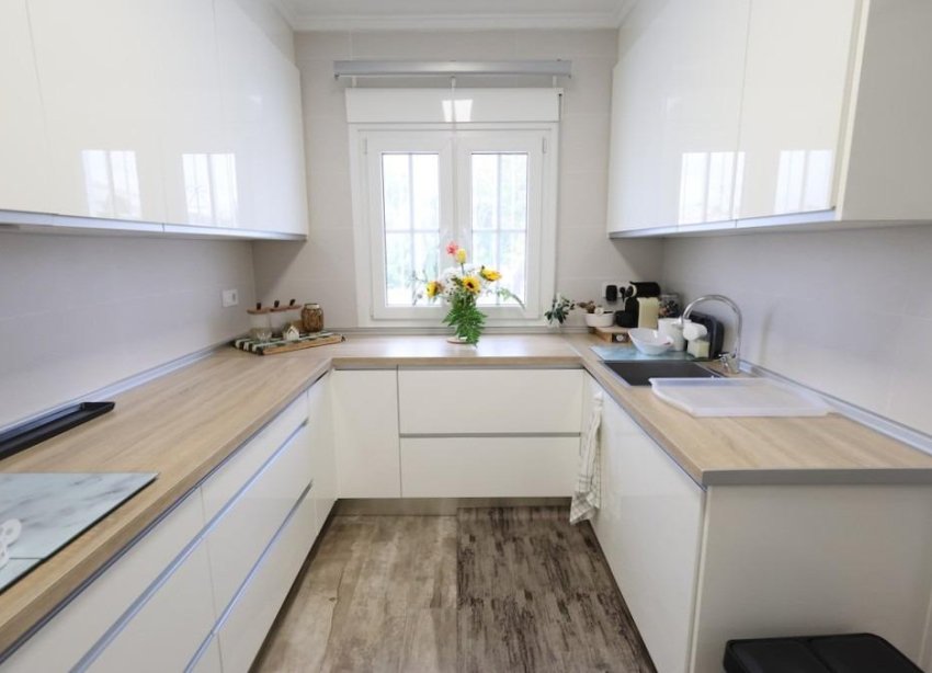 Reventa - Villa - San Miguel de Salinas - Las filipinas