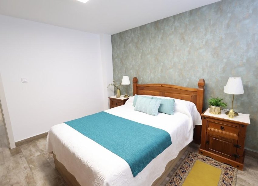 Reventa - Villa - San Miguel de Salinas - Las filipinas