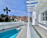 Reventa - Villa - San Miguel de Salinas - Las filipinas