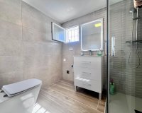 Reventa - Villa - San Miguel de Salinas - Las filipinas