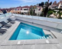 Reventa - Villa - San Miguel de Salinas - Las filipinas