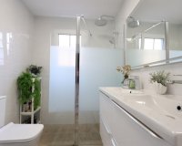 Reventa - Villa - San Miguel de Salinas - Las filipinas