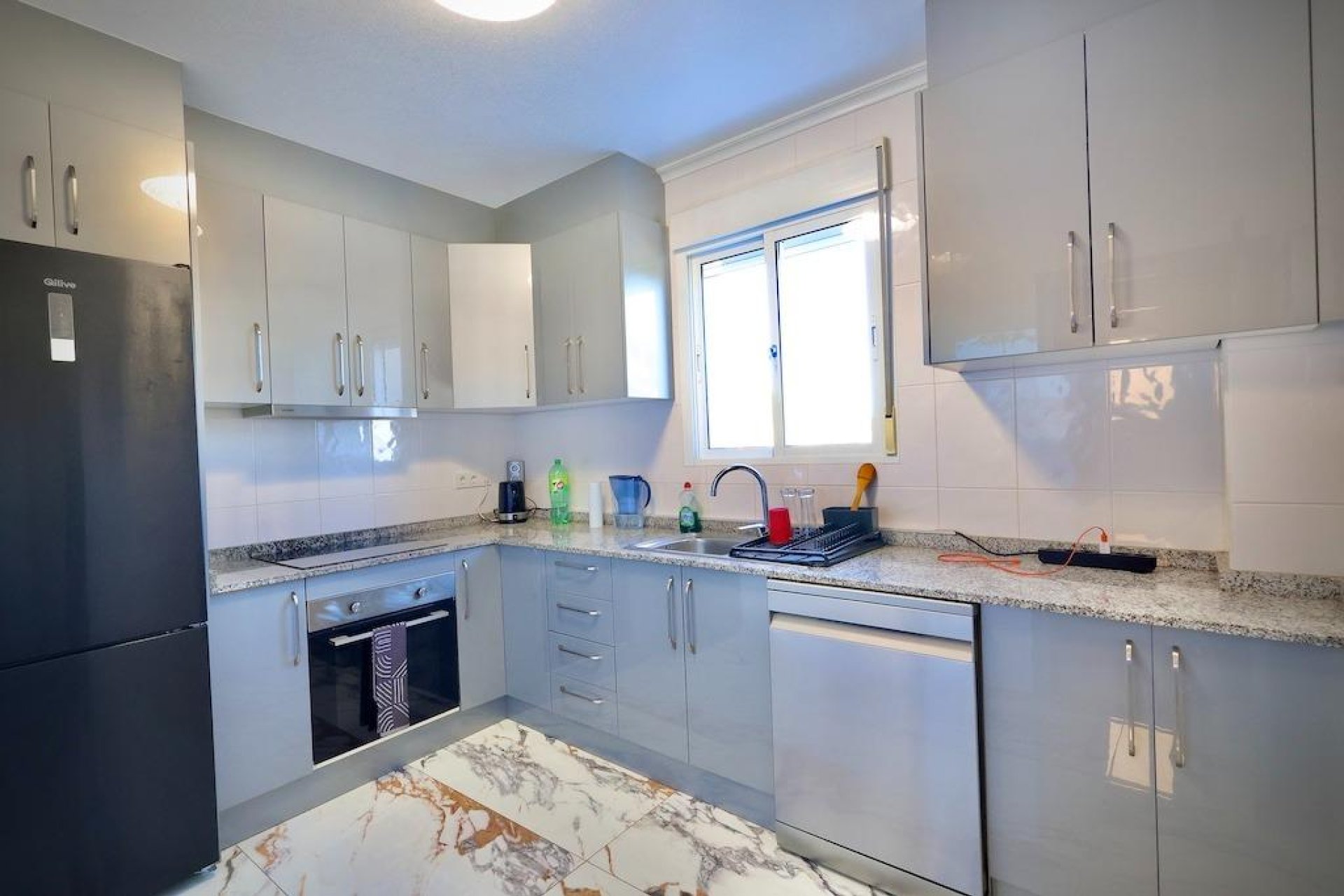 Reventa - Villa - San Miguel de Salinas - Residencial los flamencos