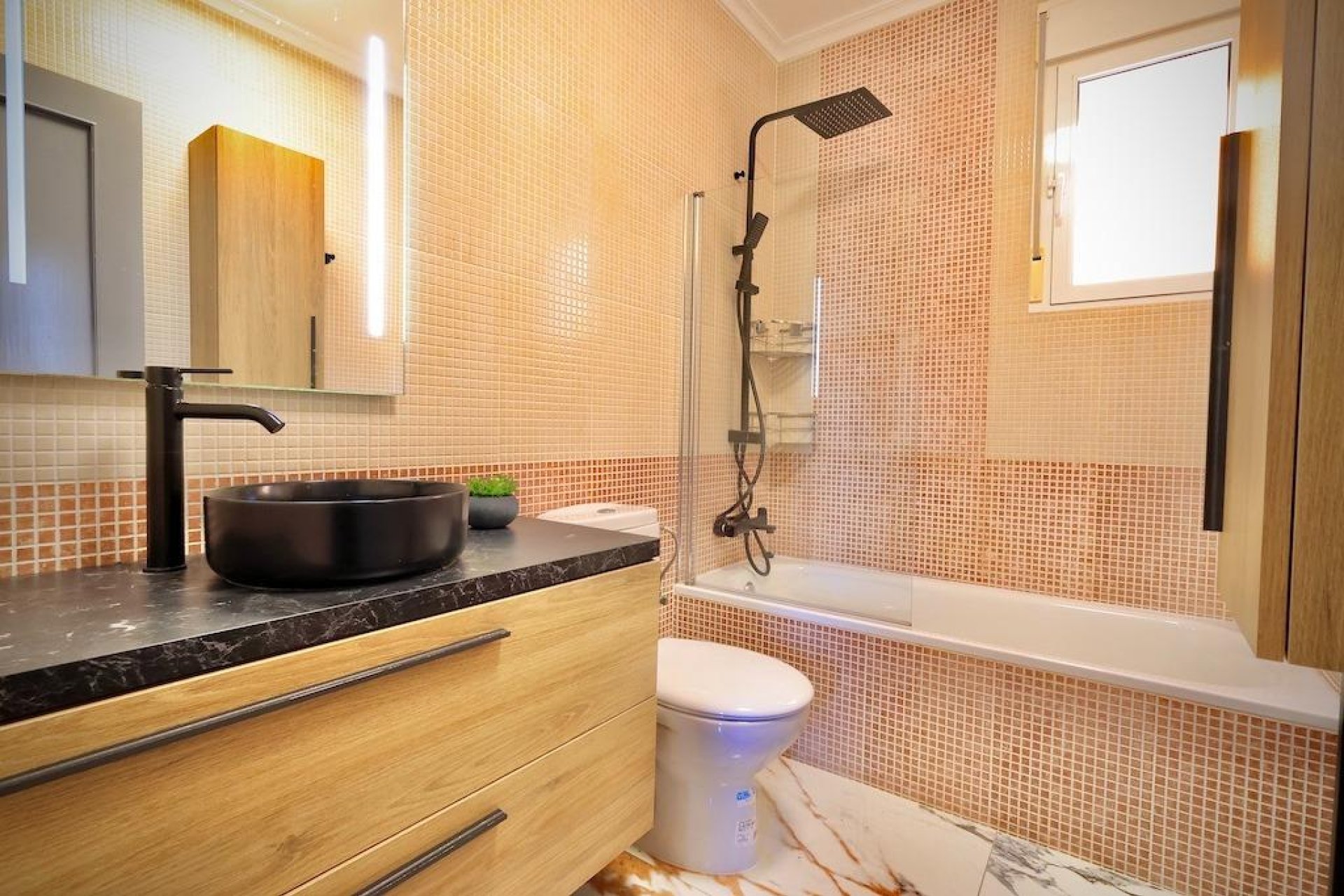 Reventa - Villa - San Miguel de Salinas - Residencial los flamencos