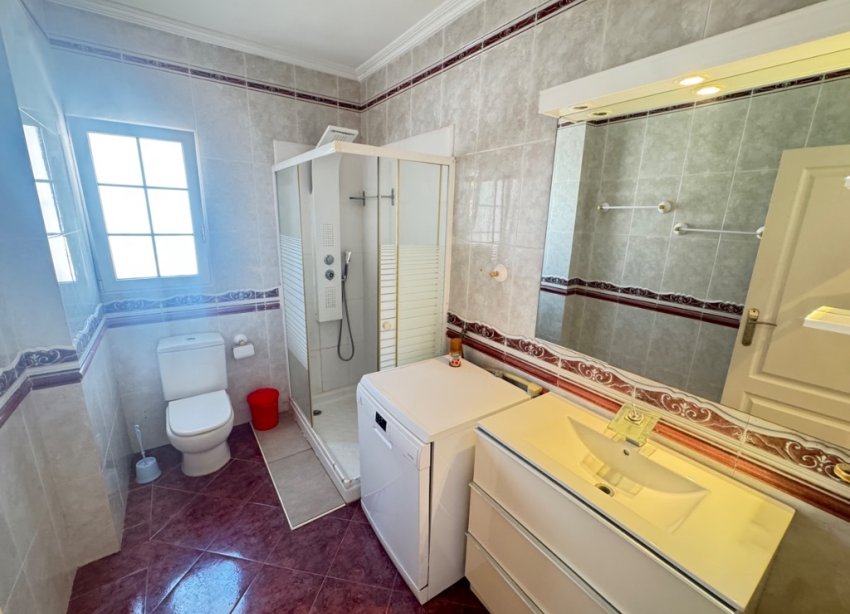 Reventa - Villa - San Miguel de Salinas - San Miguel De Salinas