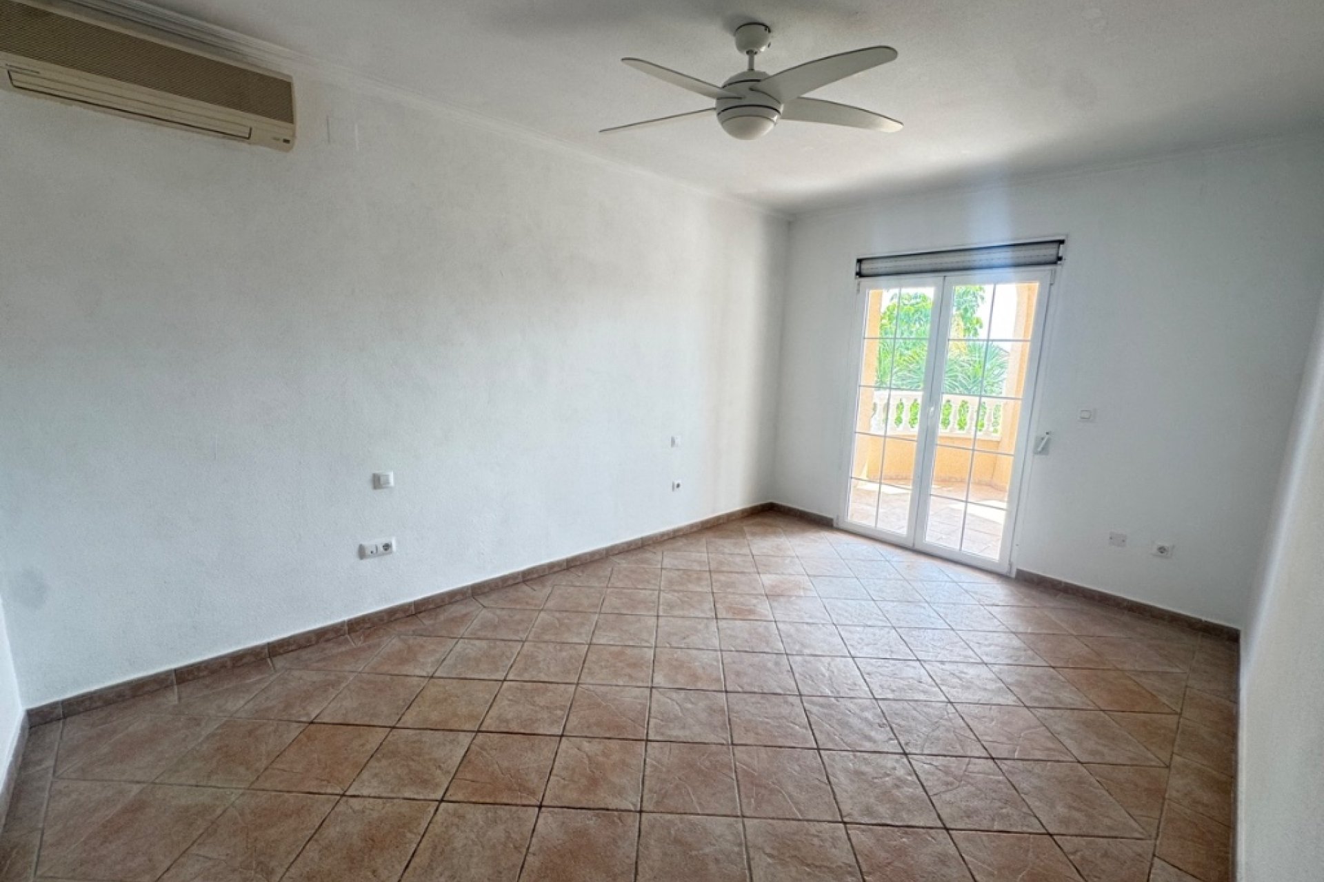 Reventa - Villa - San Miguel de Salinas - San Miguel De Salinas