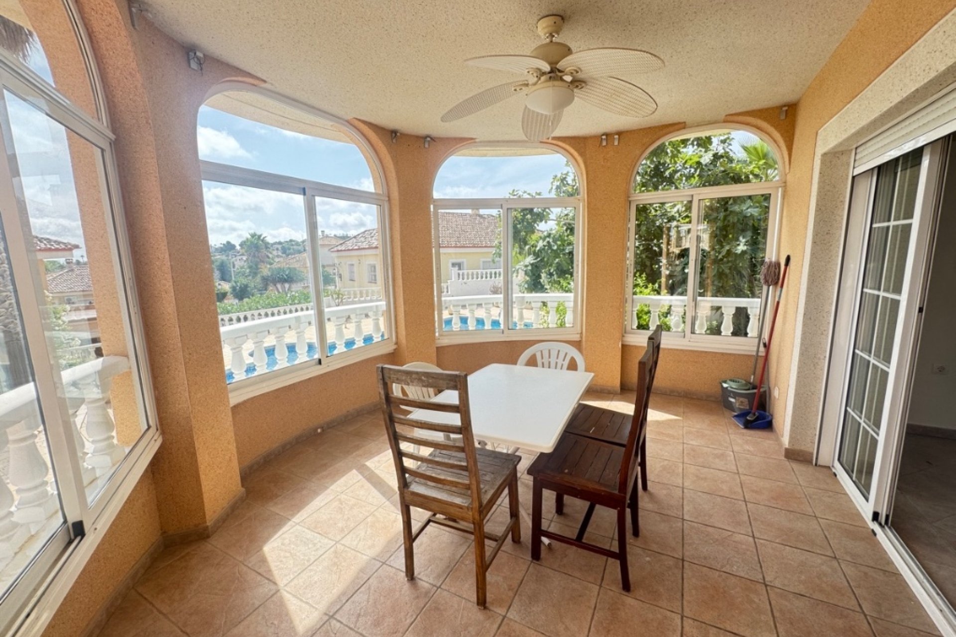 Reventa - Villa - San Miguel de Salinas - San Miguel De Salinas