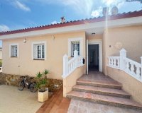 Reventa - Villa - San Miguel de Salinas - San Miguel De Salinas
