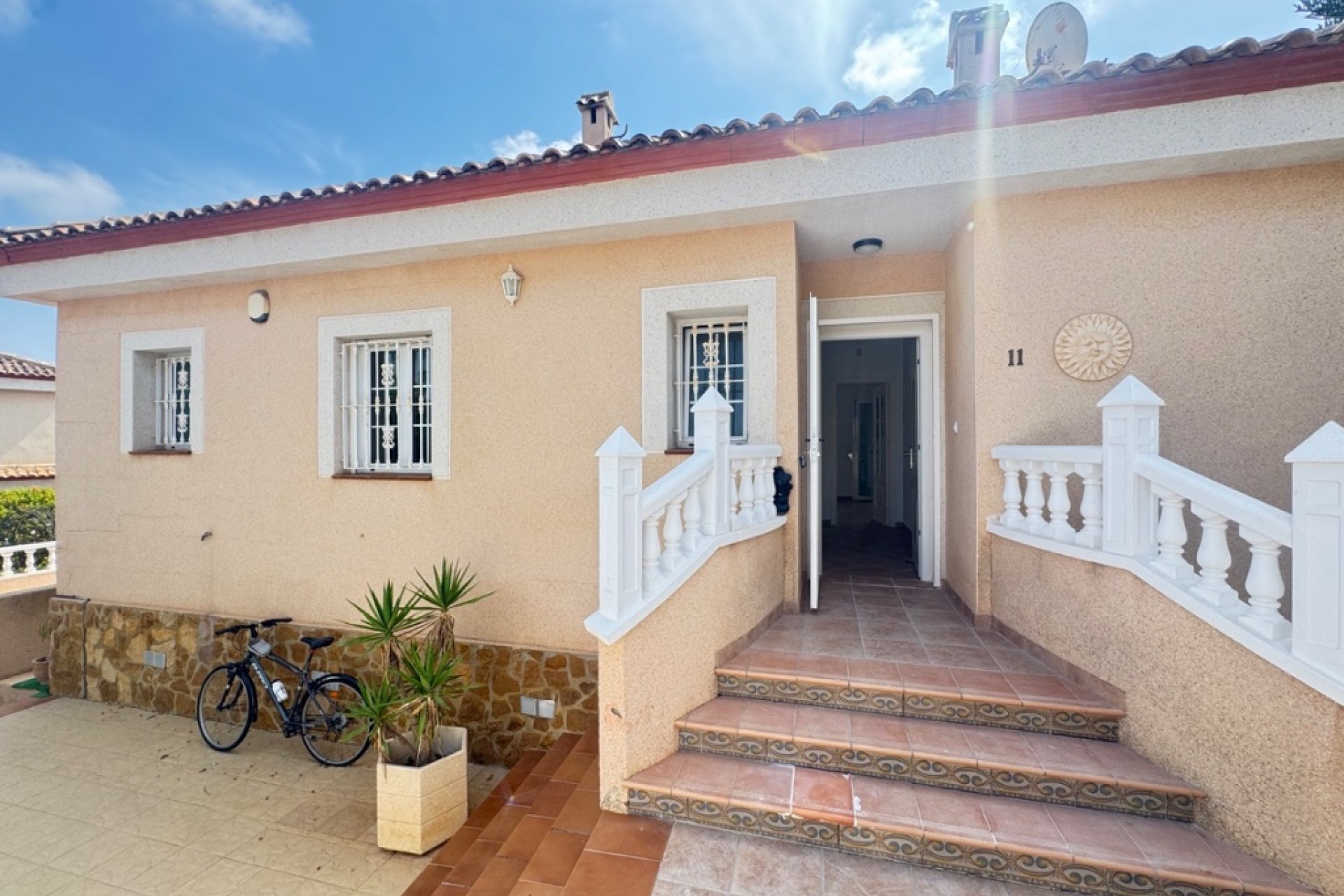 Reventa - Villa - San Miguel de Salinas - San Miguel De Salinas