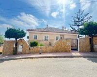 Reventa - Villa - San Miguel de Salinas - San Miguel De Salinas