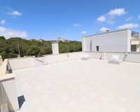 Reventa - Villa - San Miguel de Salinas - Urbanizaciones